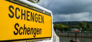 epa04505610 A view of Schengen's sign in the village of Schengen, Luxembourg, 14 October 2014. EPA/NICOLAS BOUVY