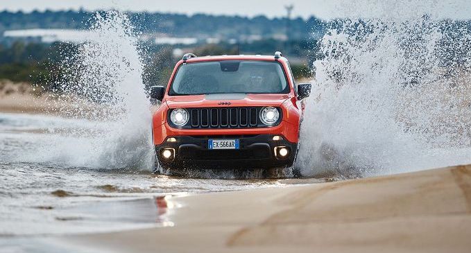 Fuoristrada, ma con un occhio ai consumi: la scommessa italiana di Jeep