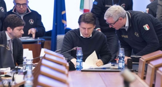 Sprofonda Italia: da Conte e il suo governo più danni del virus