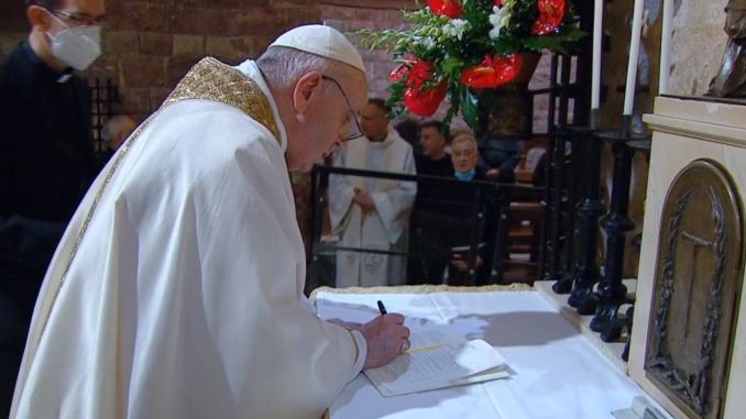 Un manifesto senza fede, de Mattei legge l’enciclica