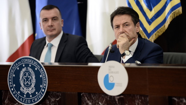 Mai più comici e improvvisati: formare le nuove classi dirigenti