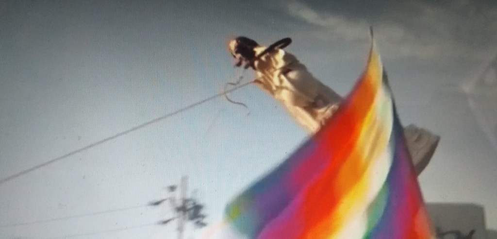 Obiettivo Colombo: perché gli attacchi alle statue sono una vergogna da fermare