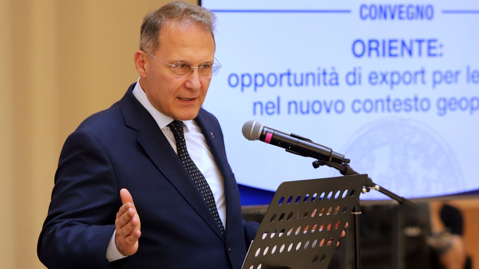 CIRIELLI A SIVIGLIA, COSI ‘ PROSEGUE IL FINANZIAMENTO ALLO SVILUPPO