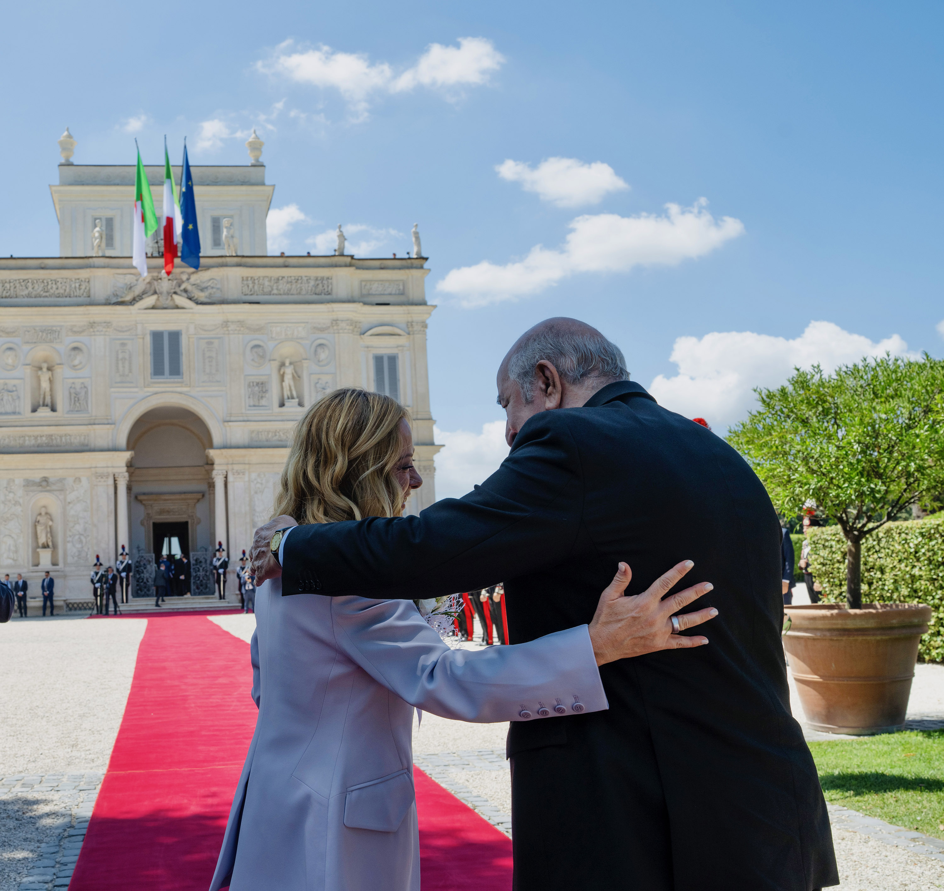 CRISI E OPPORTUNITA’ NEL NOME DI MATTEI: LE PAROLE DI MELONI AL BUSINESS FORUM ITALIA-ALGERIA